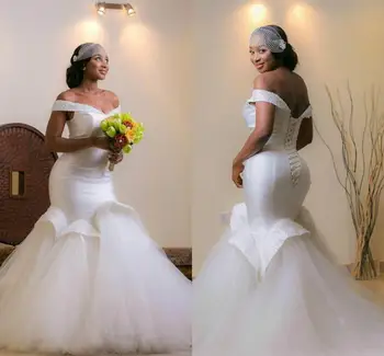 Тюлевое атласное сватбена рокля на Русалка с открити рамене в стил на Червения килим пътеки 2022