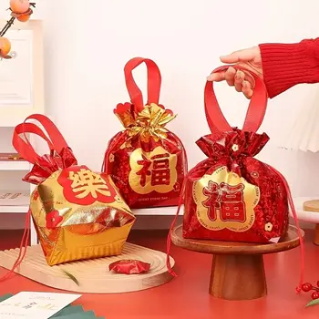 Подаръчен пакет с завязками Fu Character Сватбен подарък Еко портативен пакет за бонбони Сгъваема пакет за подаръци Лунна Нова година